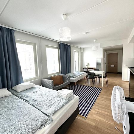 Easy Stay Rooms & Apartments Near Airport Vantaa Exterior photo